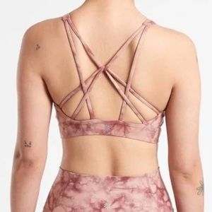 NWT Athleta Solace Printed Sports Bra Yoga Riptide Palermo Size Medium